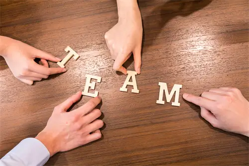 带红字的含义解读